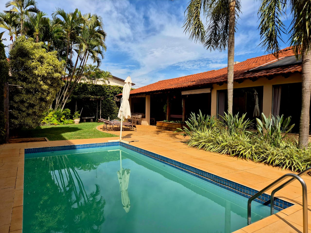 🌿 Casa estilo chácara com terreno de 520m² | Próximo ao Bauru Shopping