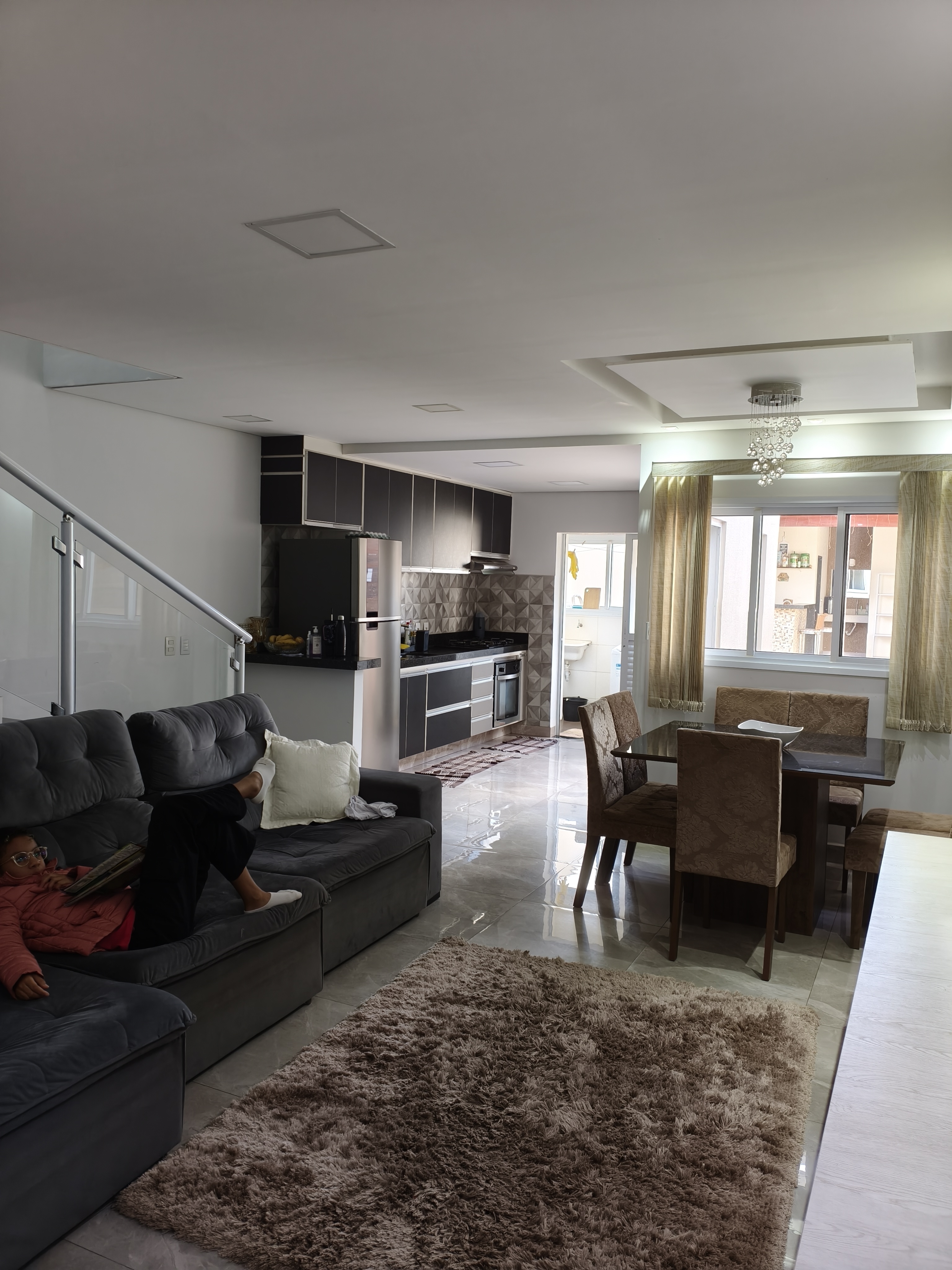 Sobrado de alto padrão no bairro Jardim Chapadão em Bauru, em ótima localização na parte alta do bairro R$565.000,00.