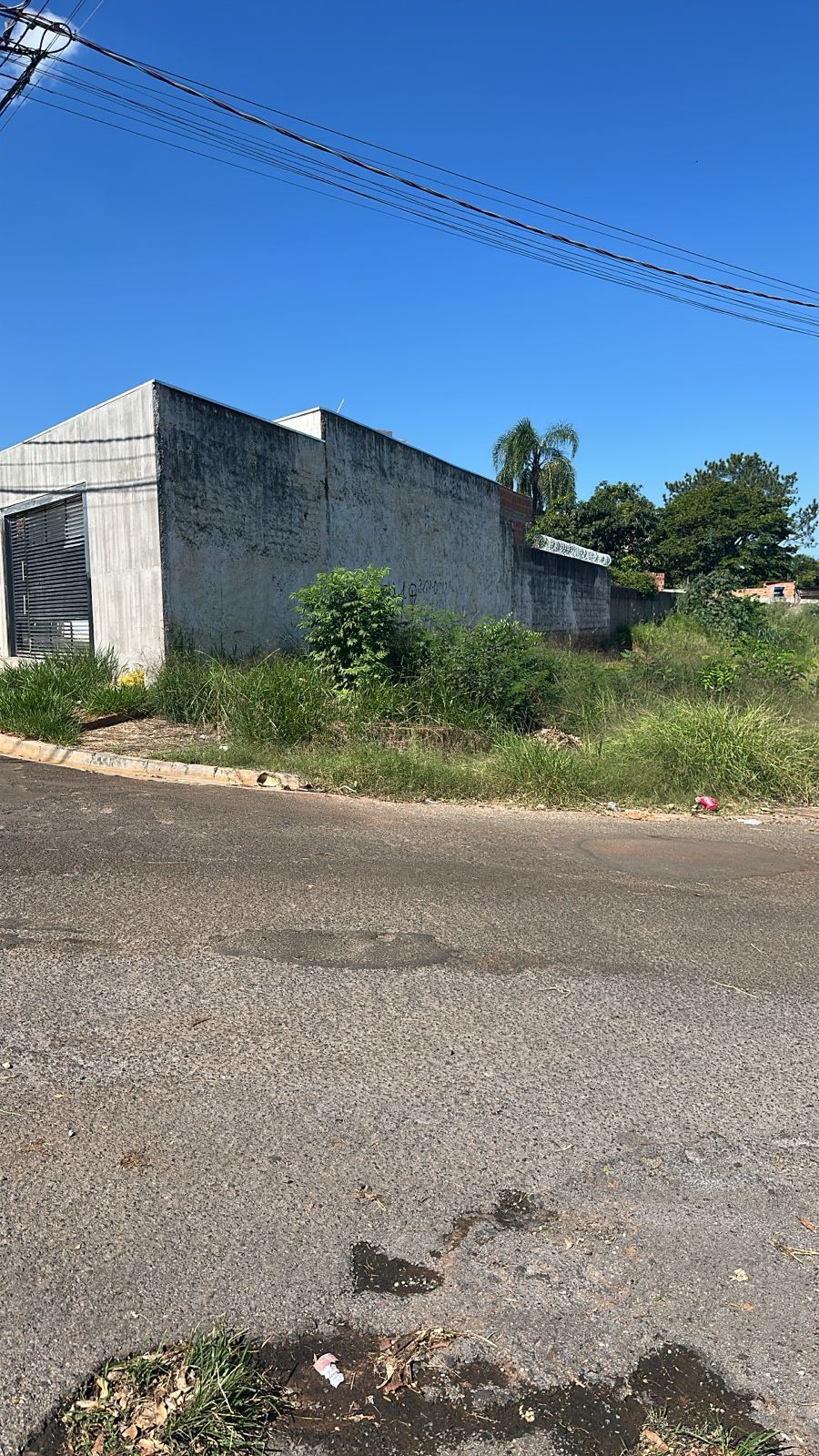 Terreno à venda no Jardim Estoril 3 R$175.000,00